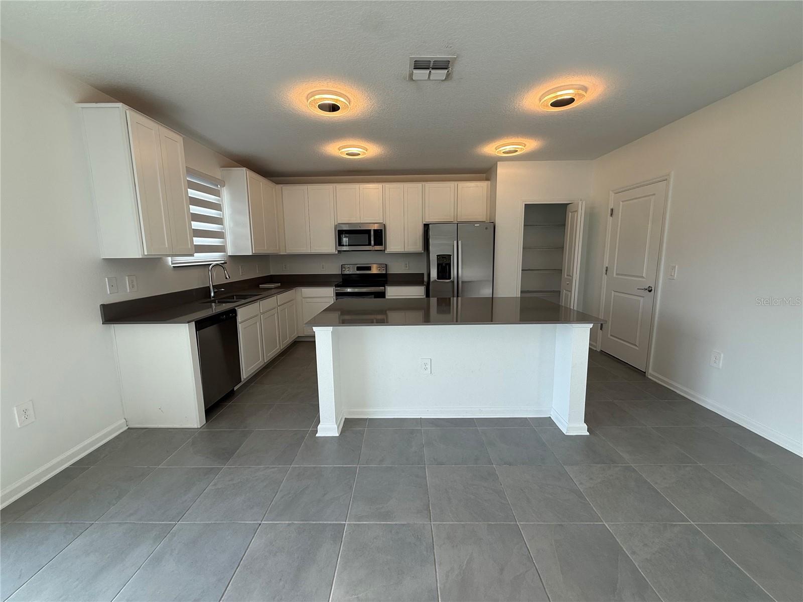 Image 4 of 17 For 1002 John Jacob Road
