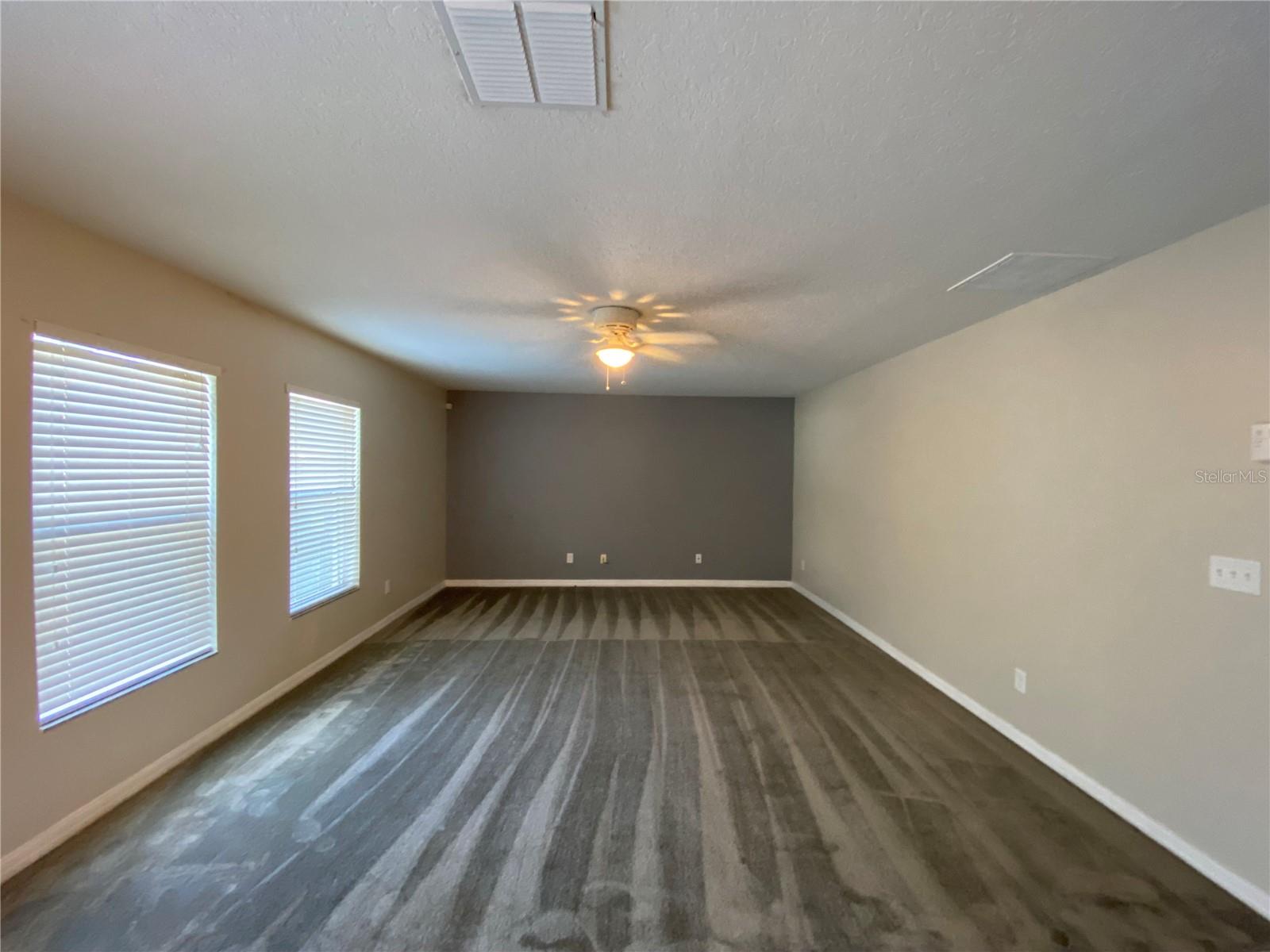 Image 13 of 57 For 3826 Klondike Place