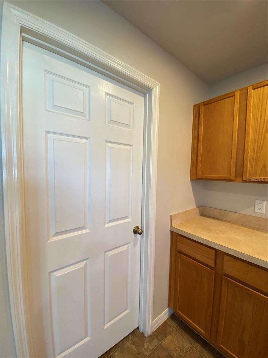 Image 21 of 57 For 3826 Klondike Place