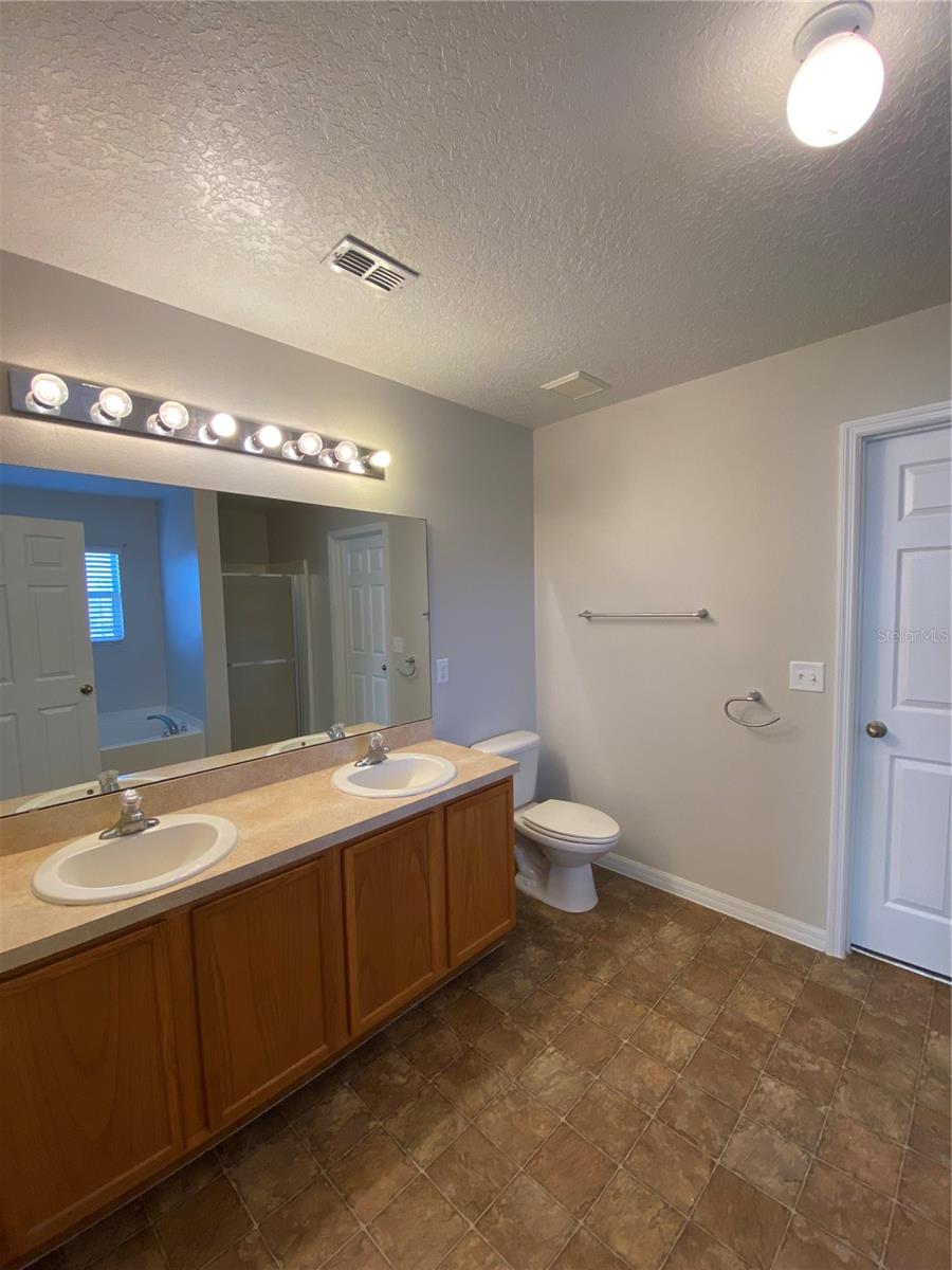 Image 30 of 57 For 3826 Klondike Place