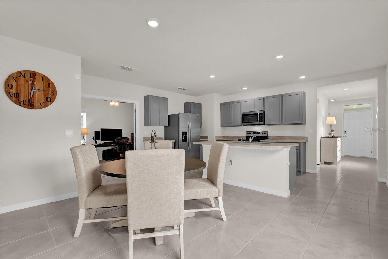 Image 12 of 30 For 336 Pelham Park Drive