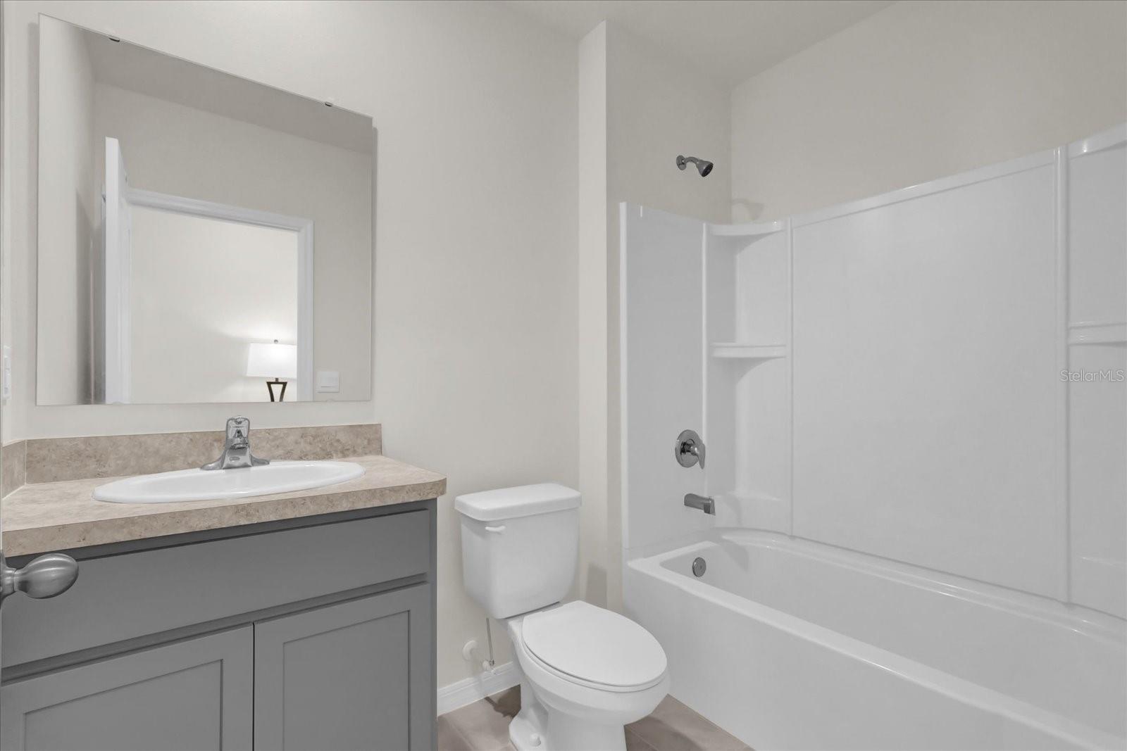 Image 7 of 30 For 336 Pelham Park Drive