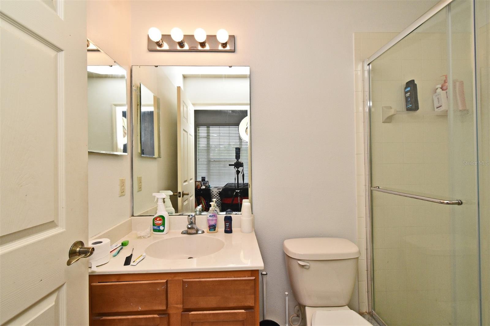 Image 11 of 43 For 335 Lansbrook Lane