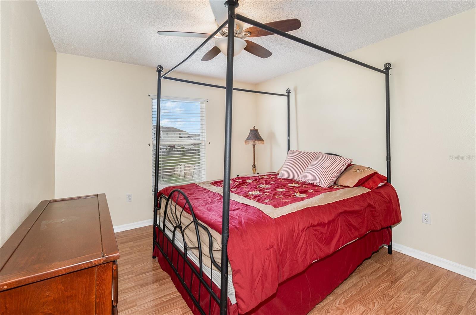 Image 21 of 31 For 16012 Lanesboro Court