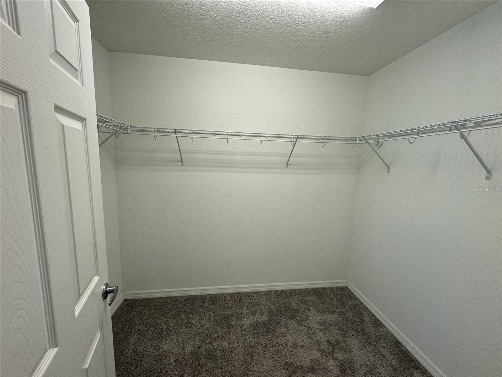 Image 8 of 13 For 3082 Fieldwood Circle