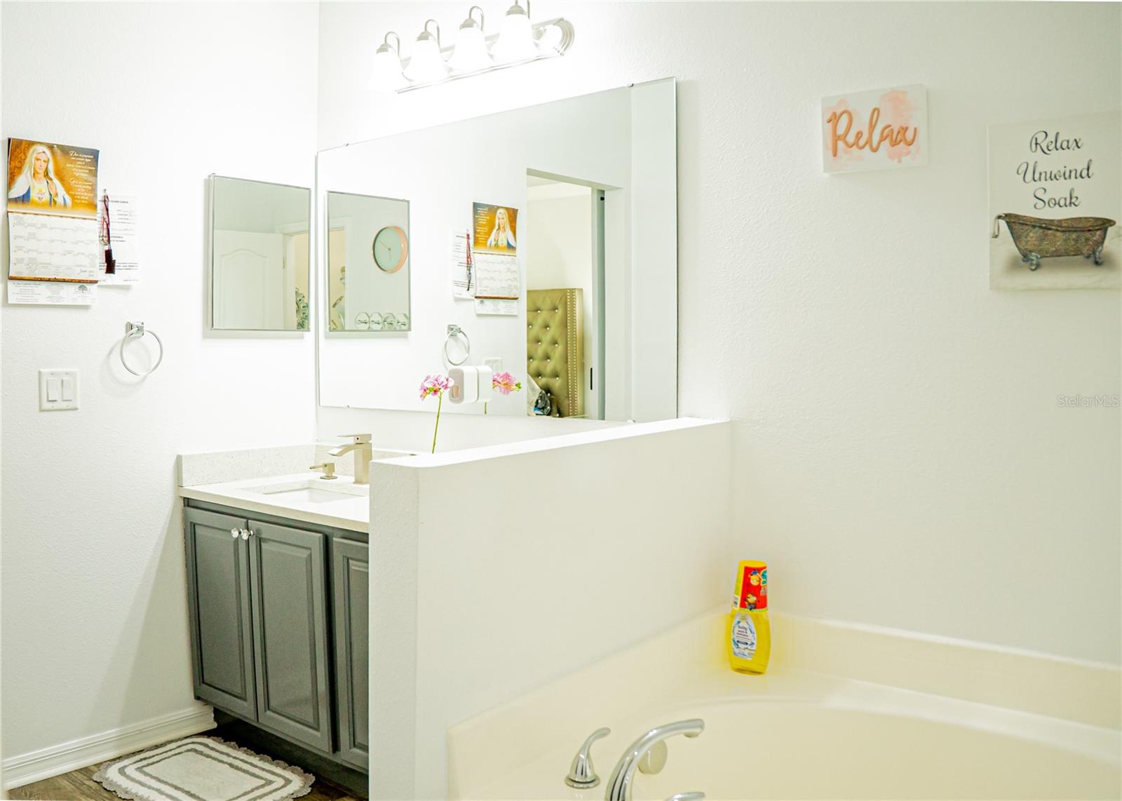 Image 18 of 31 For 608 Washington Way