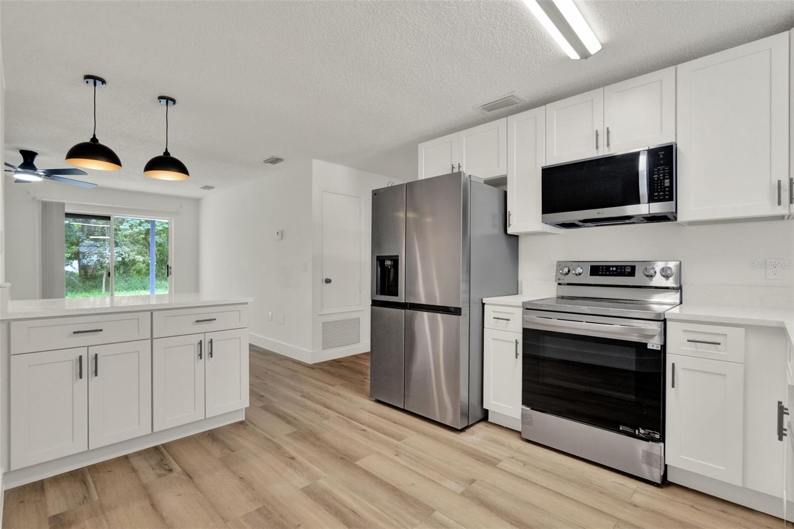 Image 11 of 28 For 324 James Place