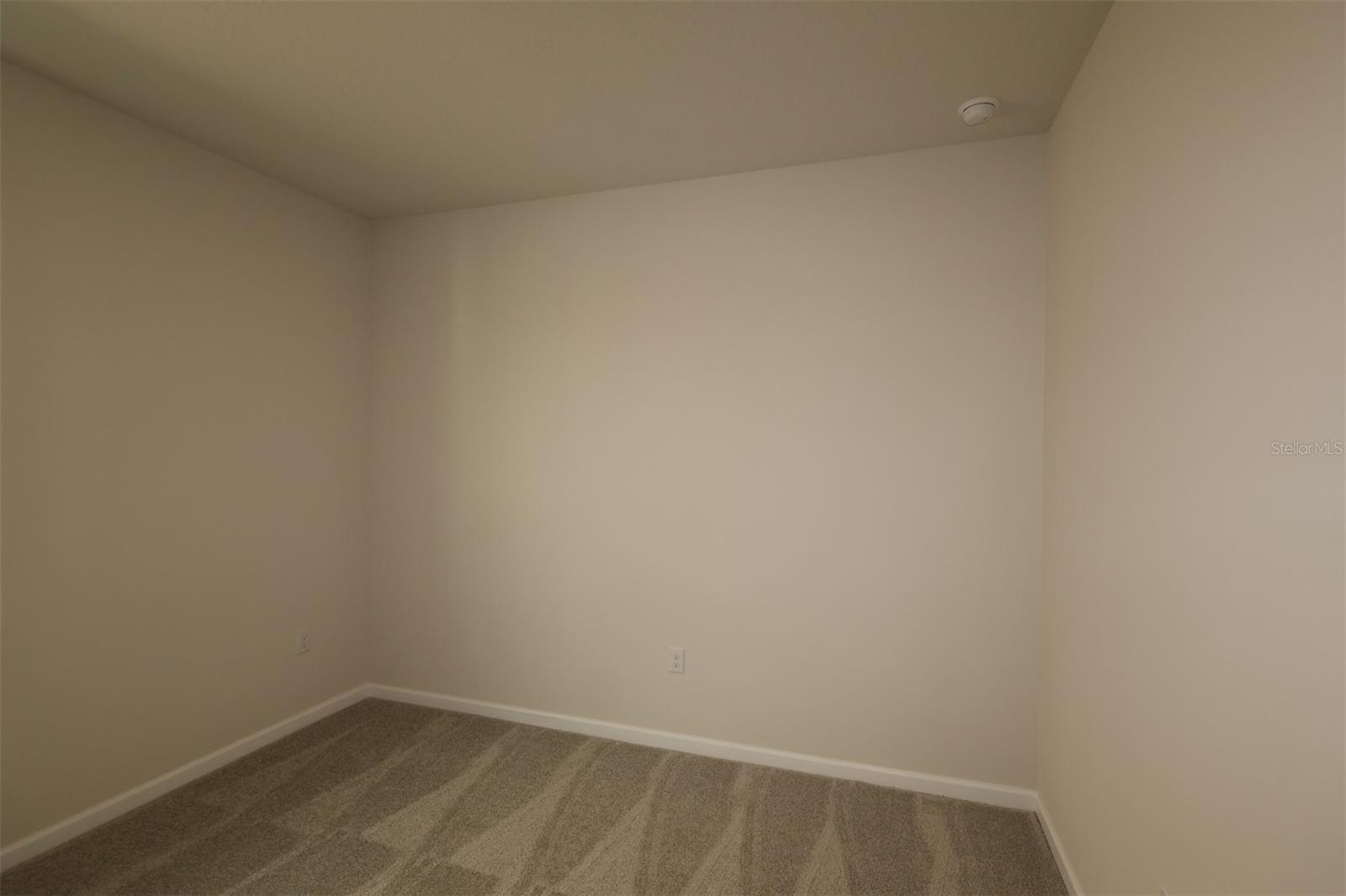 Image 26 of 48 For 813 River Stone Trail