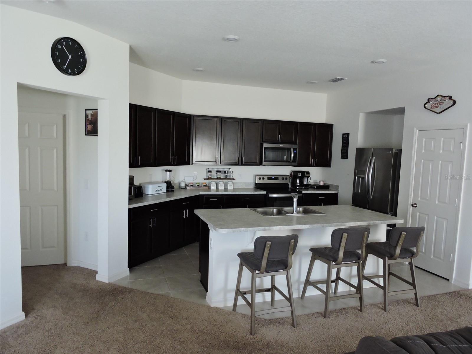 Image 11 of 26 For 1566 Geranium Drive