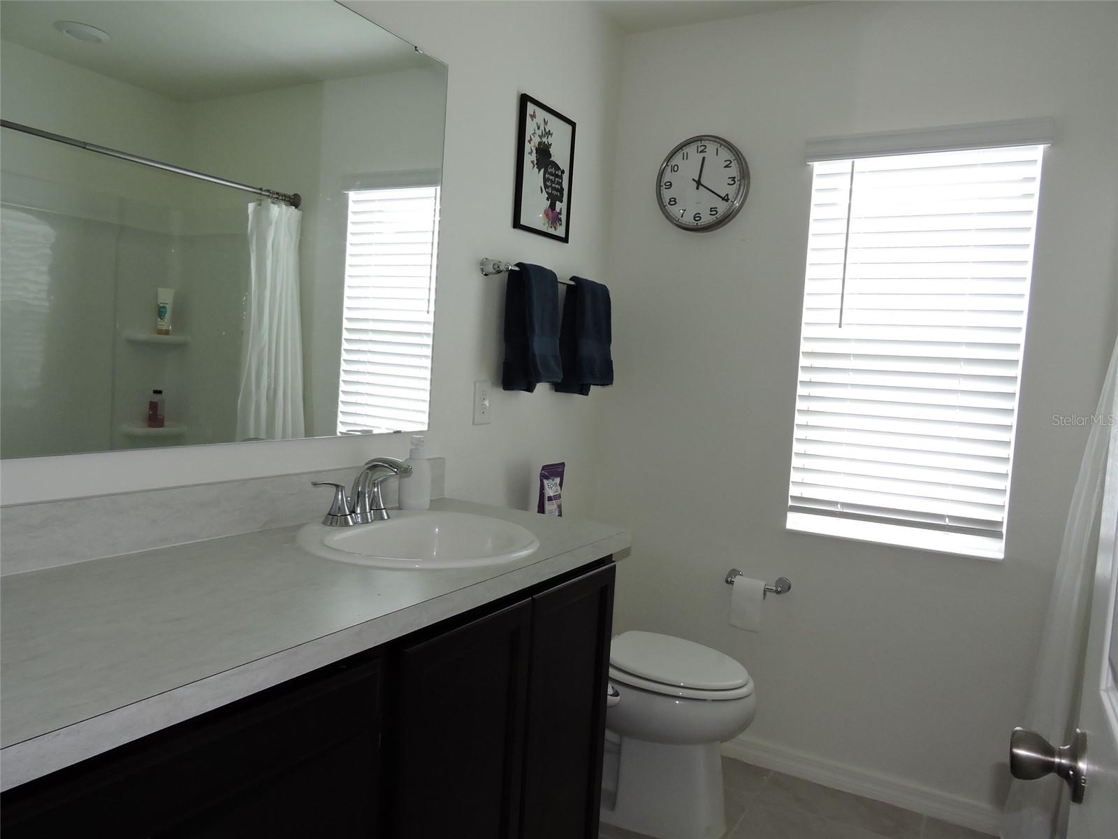 Image 22 of 26 For 1566 Geranium Drive