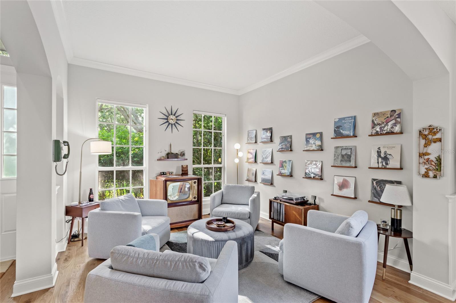Image 16 of 45 For 11425 Claymont Circle
