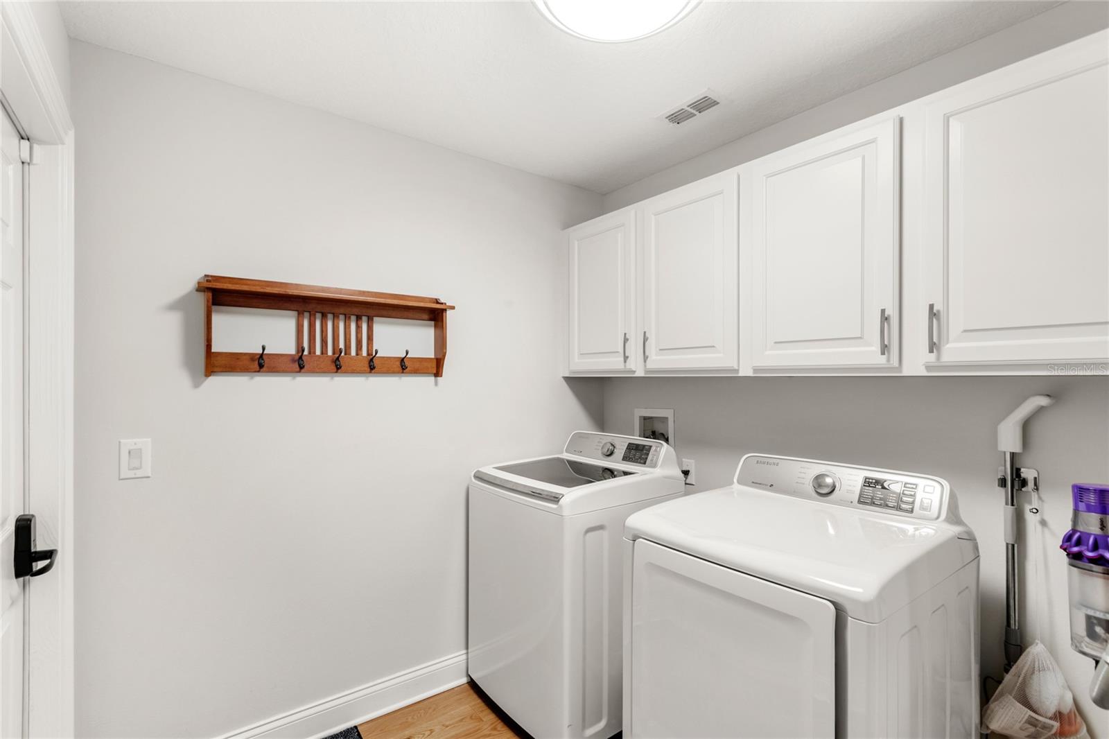 Image 35 of 45 For 11425 Claymont Circle