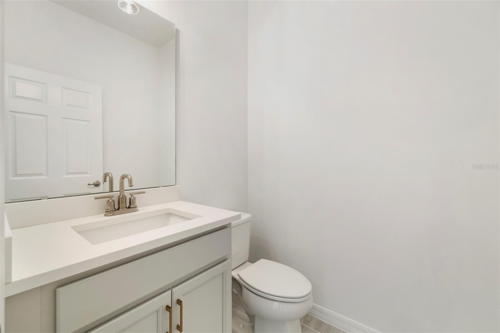 Image 12 of 23 For 737 Farfields Street