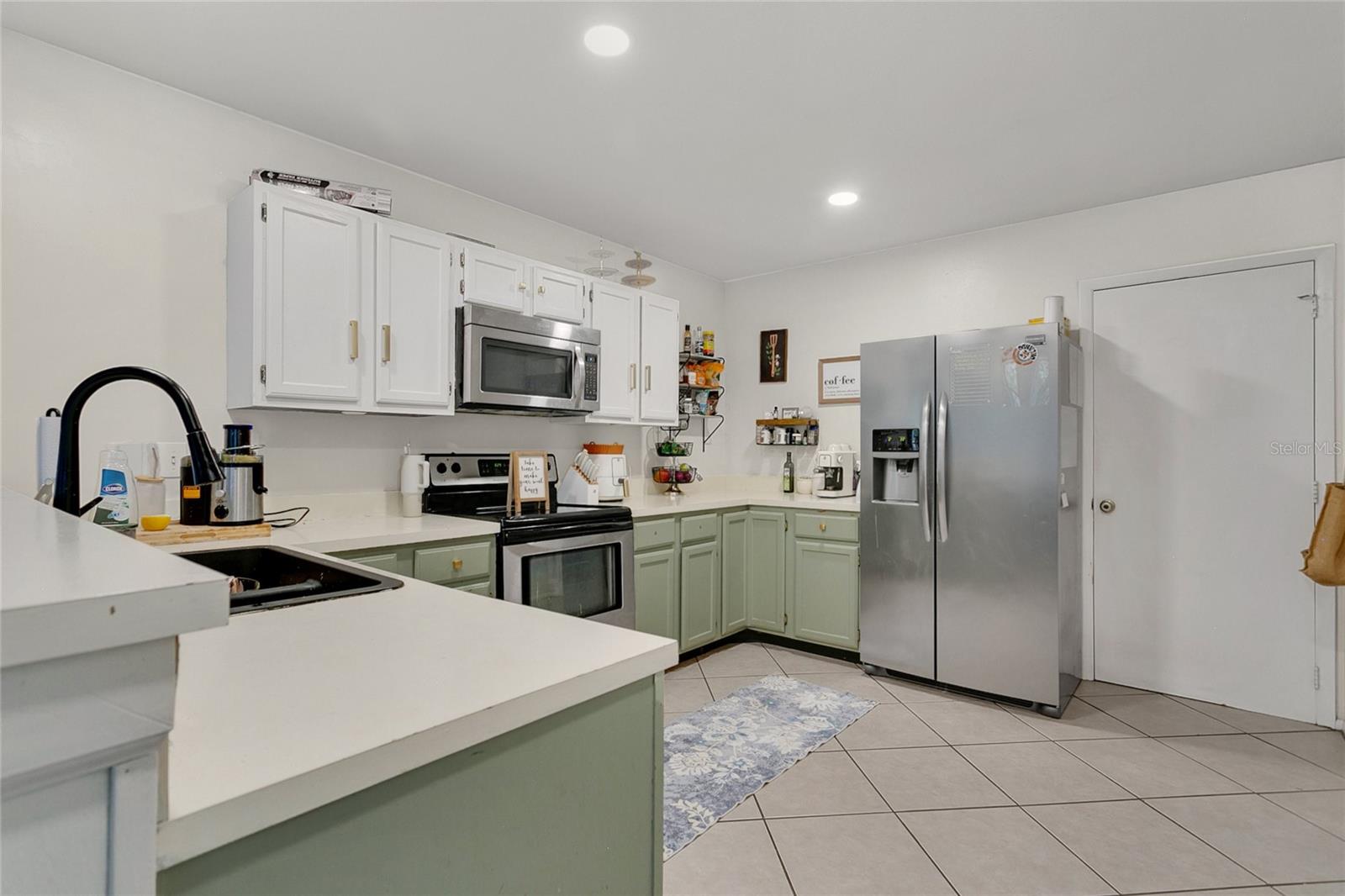Image 13 of 24 For 345 Goldstone Place
