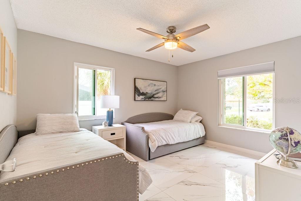 Image 4 of 42 For 6308 Edge O Grove Circle
