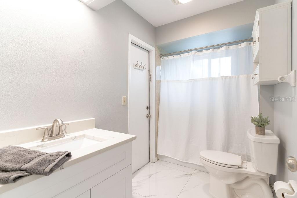 Image 8 of 42 For 6308 Edge O Grove Circle