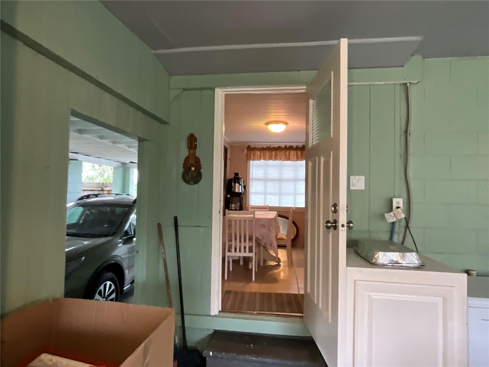 Image 18 of 25 For 2429 Laurel Avenue