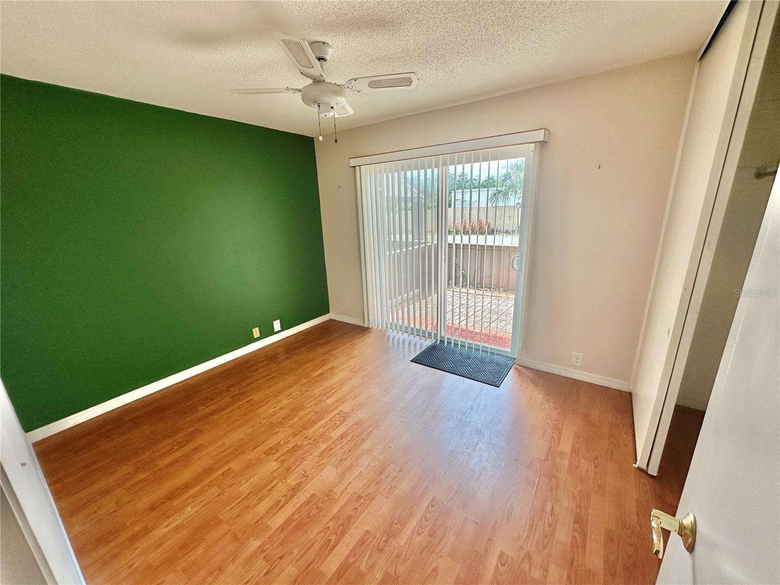 Image 8 of 14 For 256 Windmeadows Street