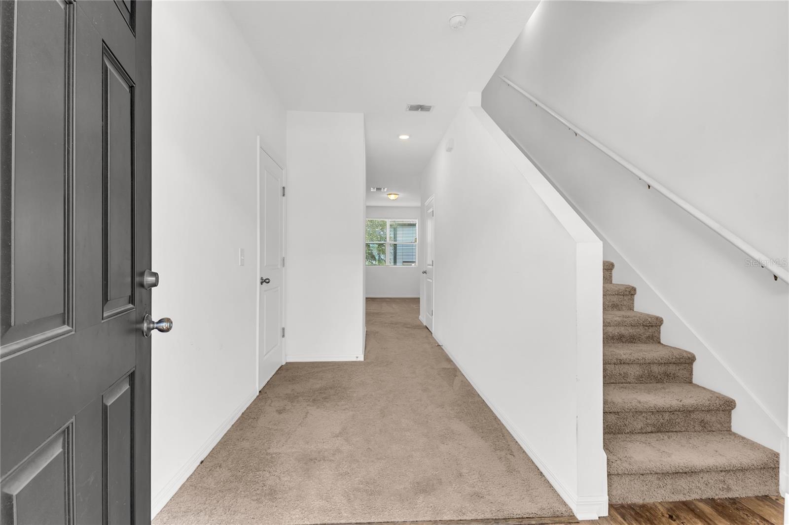 Image 5 of 26 For 912 Grandin Street