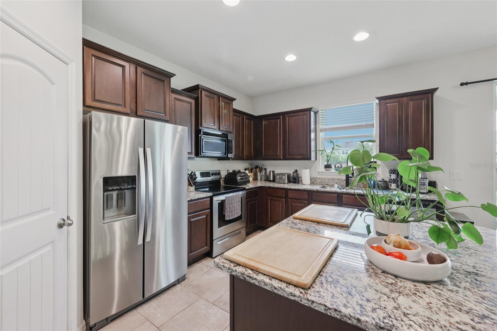 Image 9 of 34 For 16440 Centipede Street