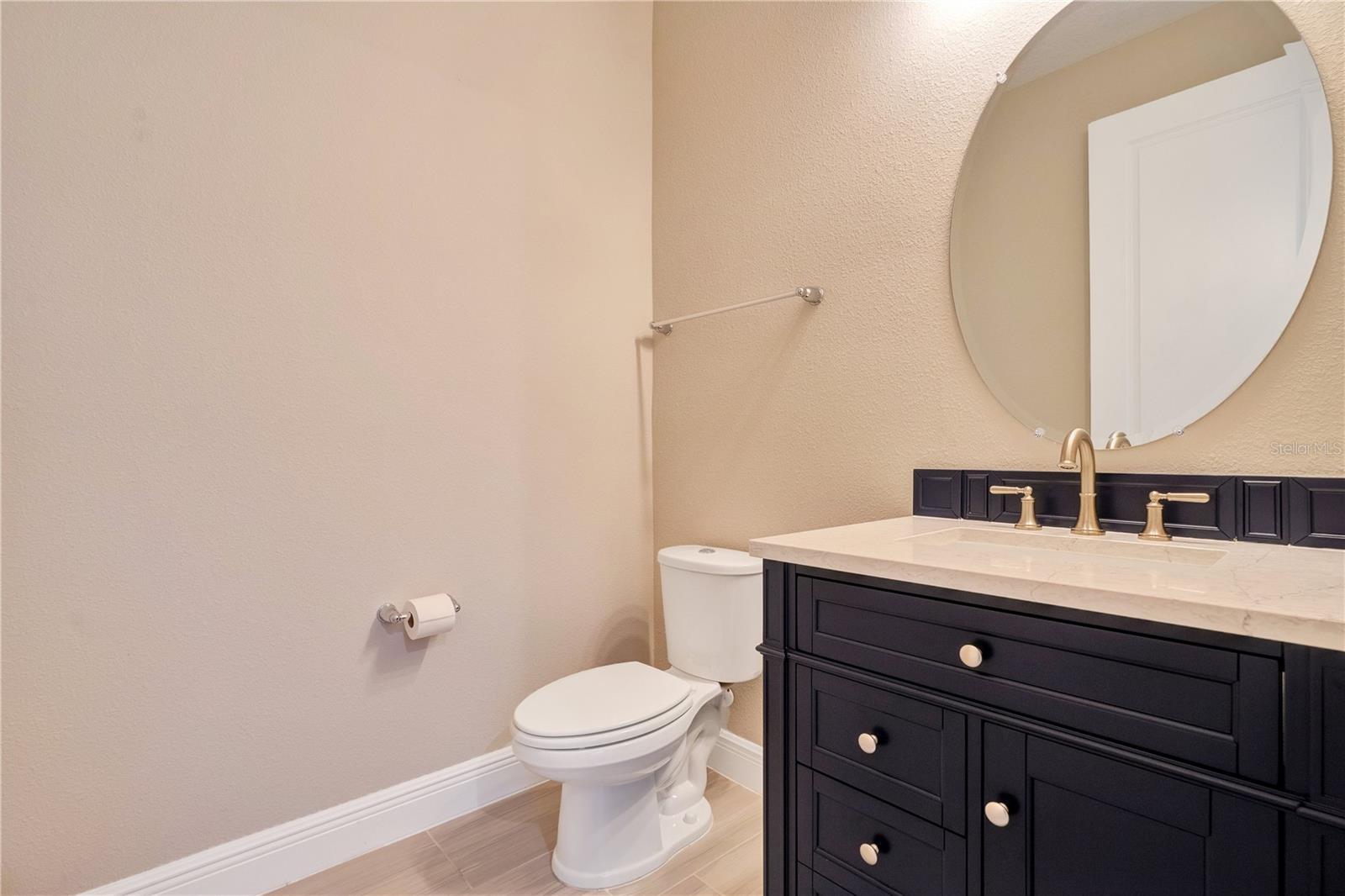 Image 11 of 28 For 7031 Carrickbend Lane