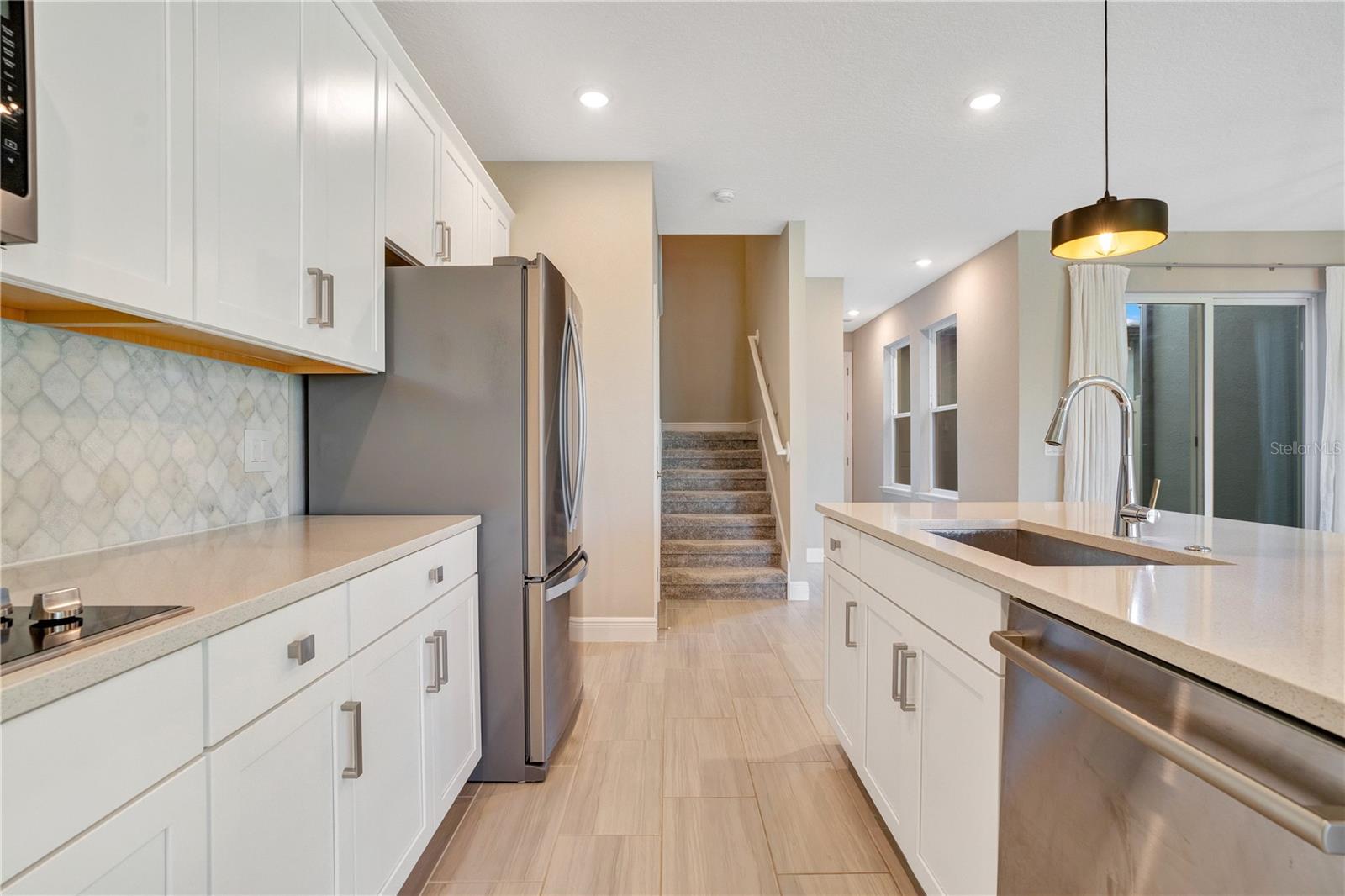 Image 9 of 28 For 7031 Carrickbend Lane