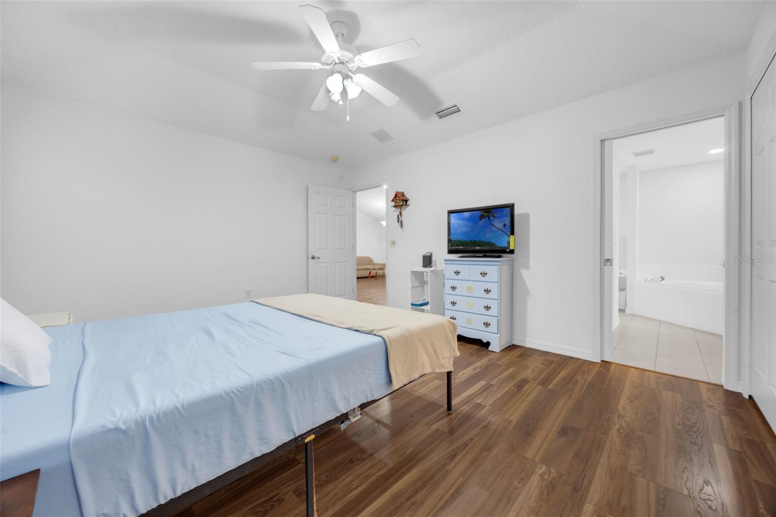 Image 22 of 35 For 4970 Abaco Drive