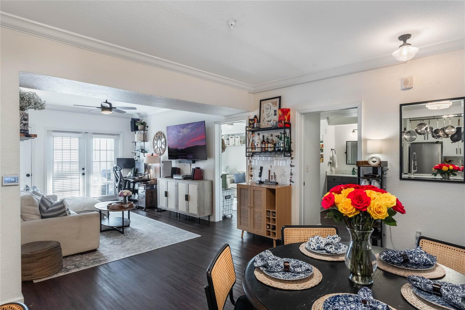Image 4 of 30 For 206 South Street 6031