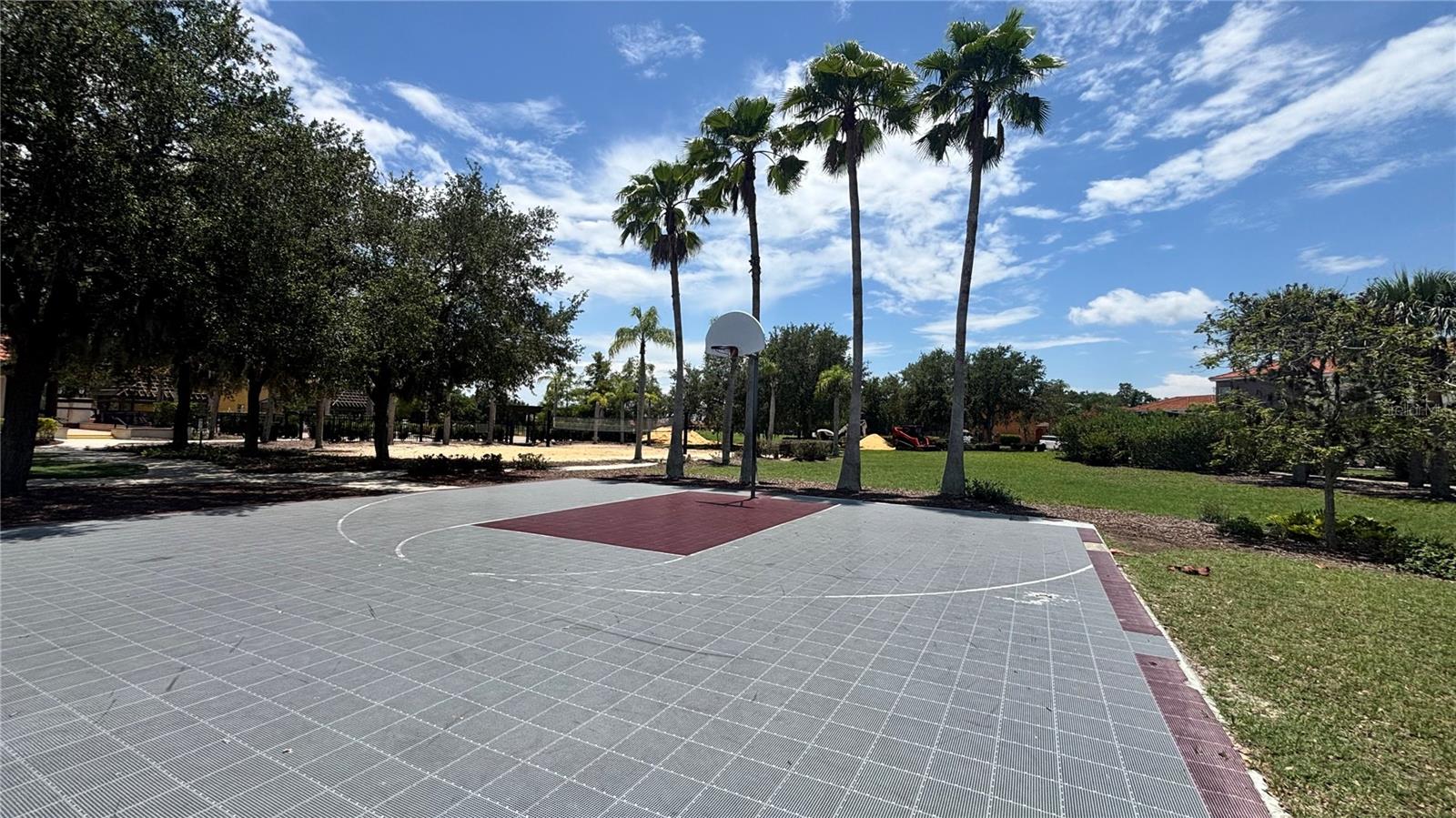 Image 7 of 25 For 4564 Alberto Circle