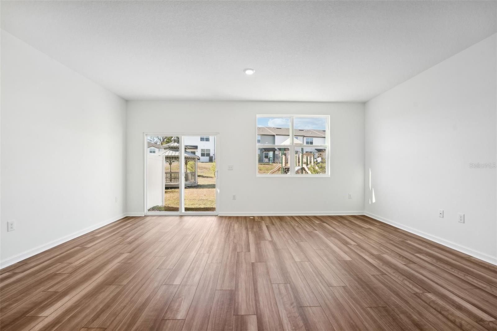 Image 36 of 46 For 11955 Sylvia Street