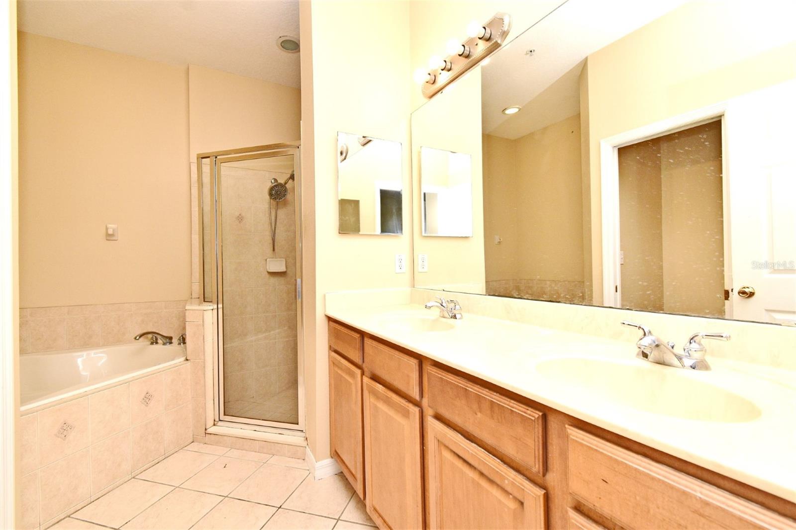 Image 15 of 42 For 1086 Wickerwood Street