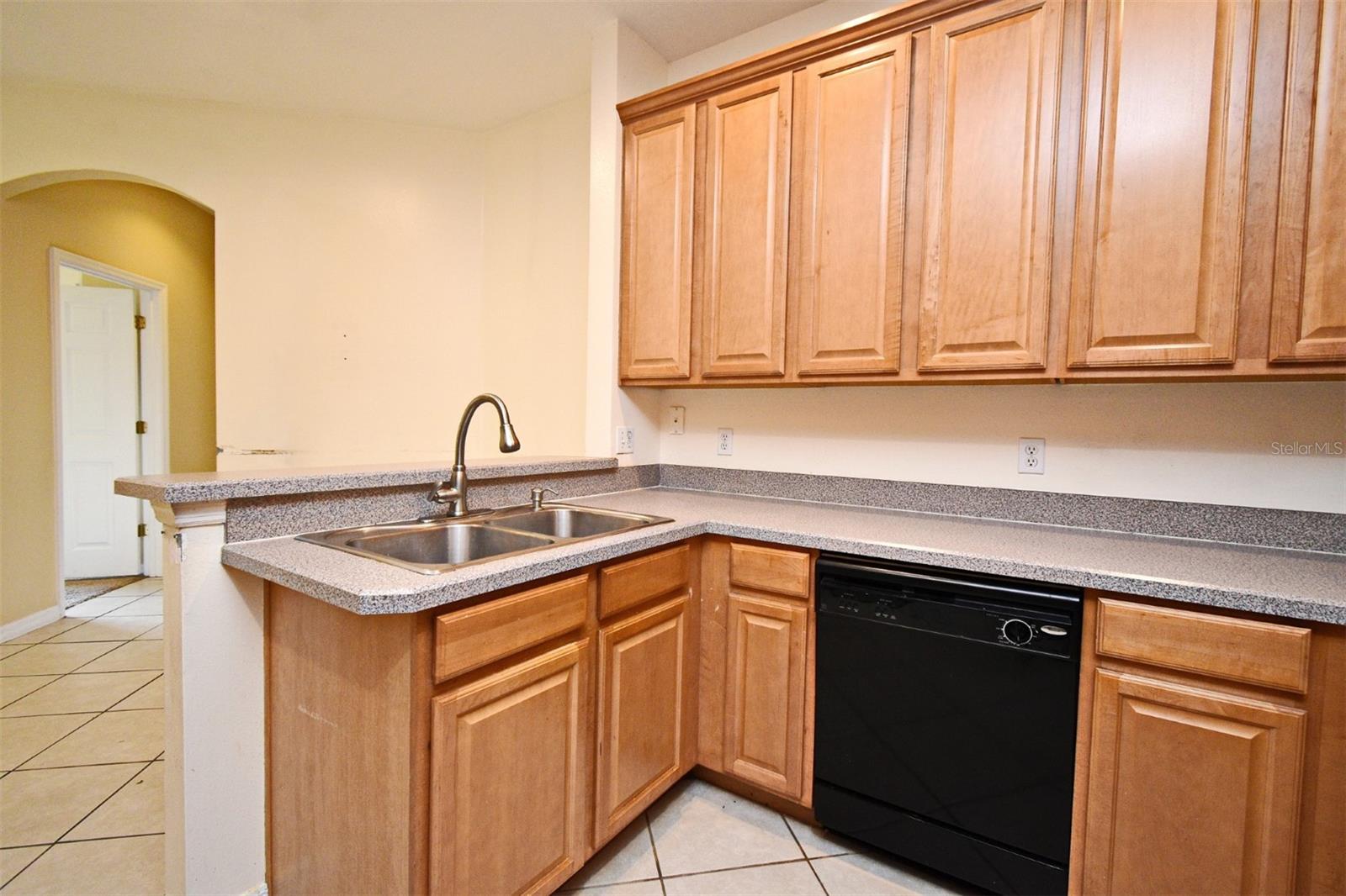Image 22 of 42 For 1086 Wickerwood Street