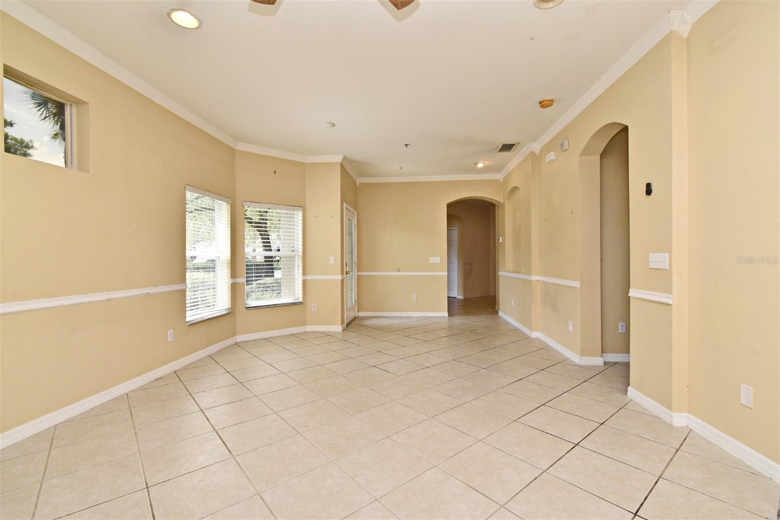 Image 7 of 42 For 1086 Wickerwood Street