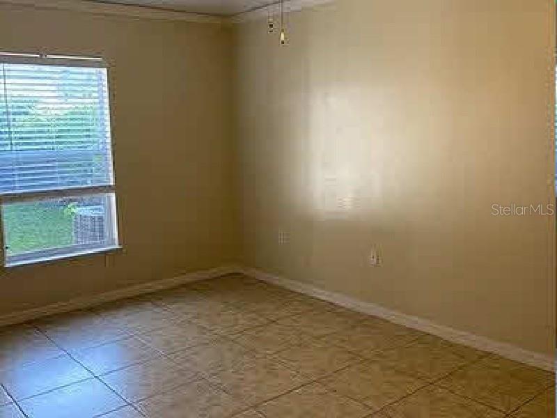 Image 4 of 10 For 4750 Fiske Circle