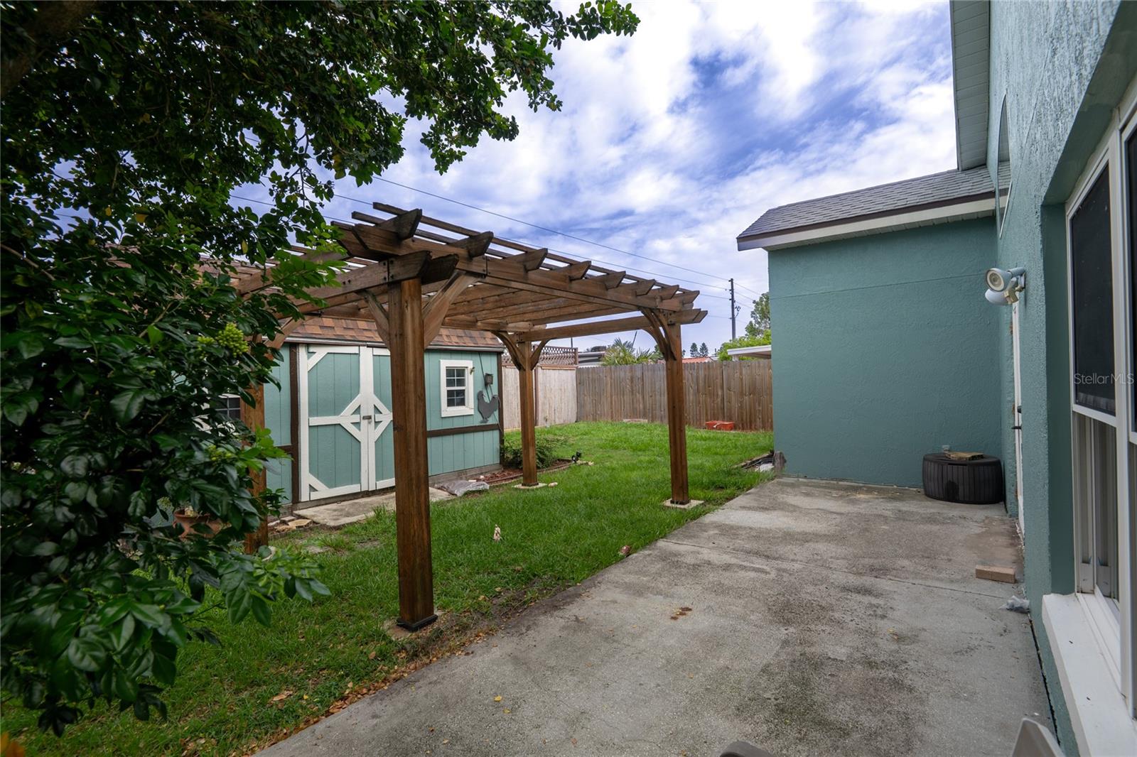Image 22 of 29 For 8718 Fort Shea Avenue