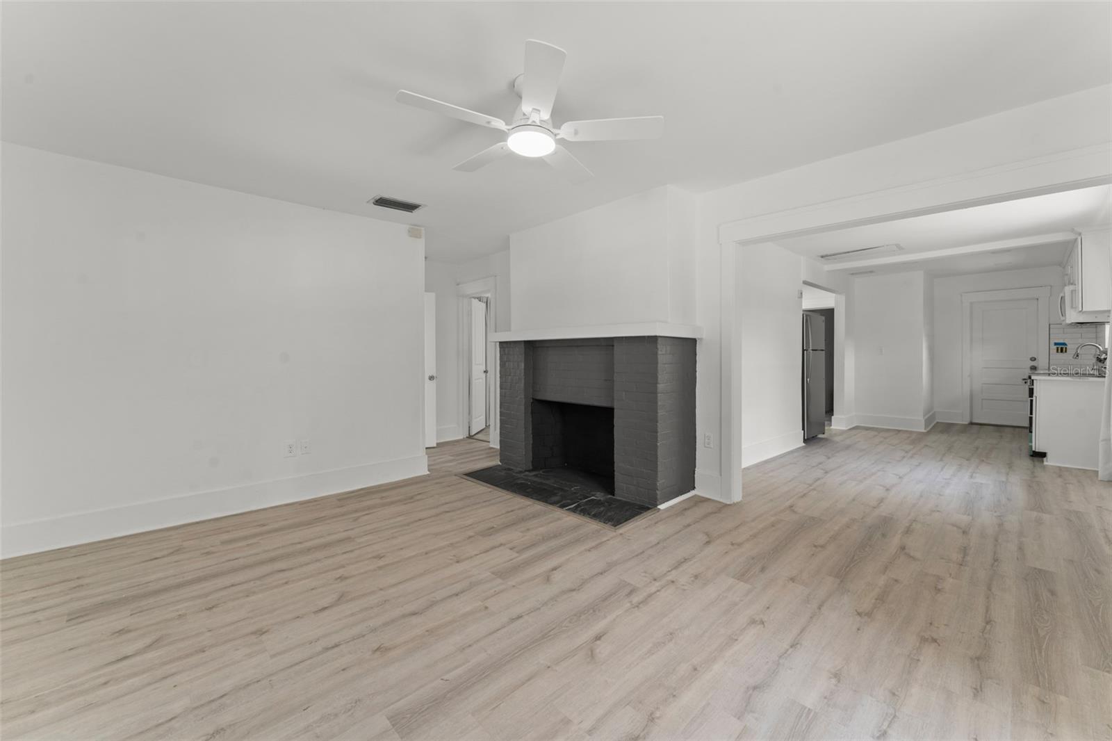 Image 7 of 29 For 314 Harwood Street
