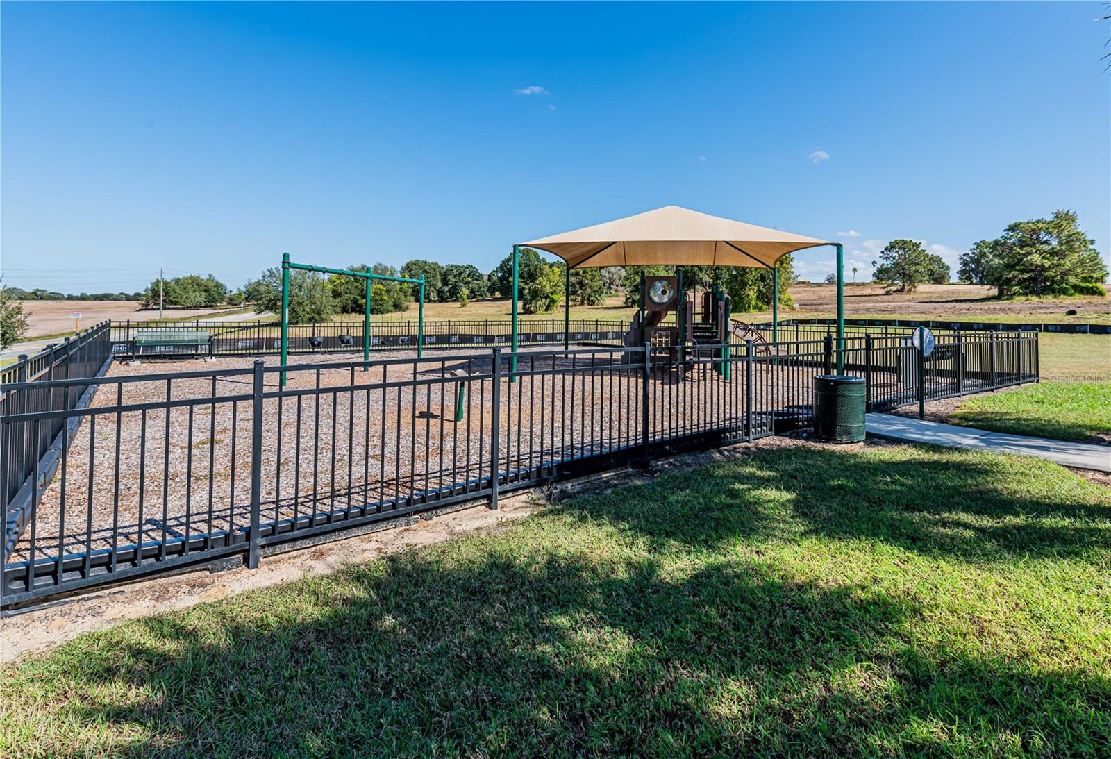 Image 38 of 39 For 312 Irving Bend Drive