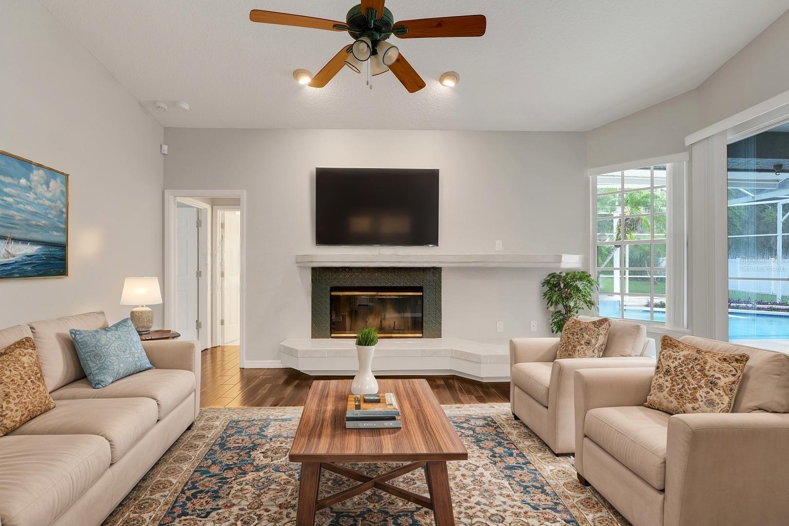Image 13 of 47 For 6609 Crenshaw Drive
