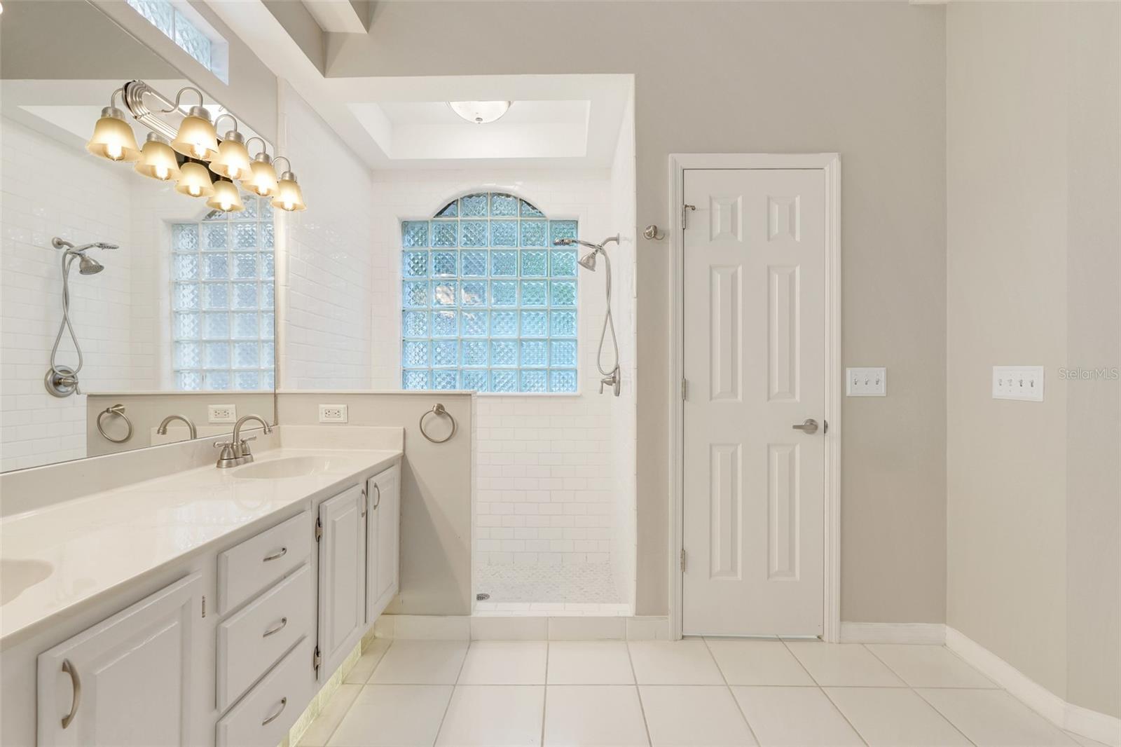 Image 27 of 47 For 6609 Crenshaw Drive
