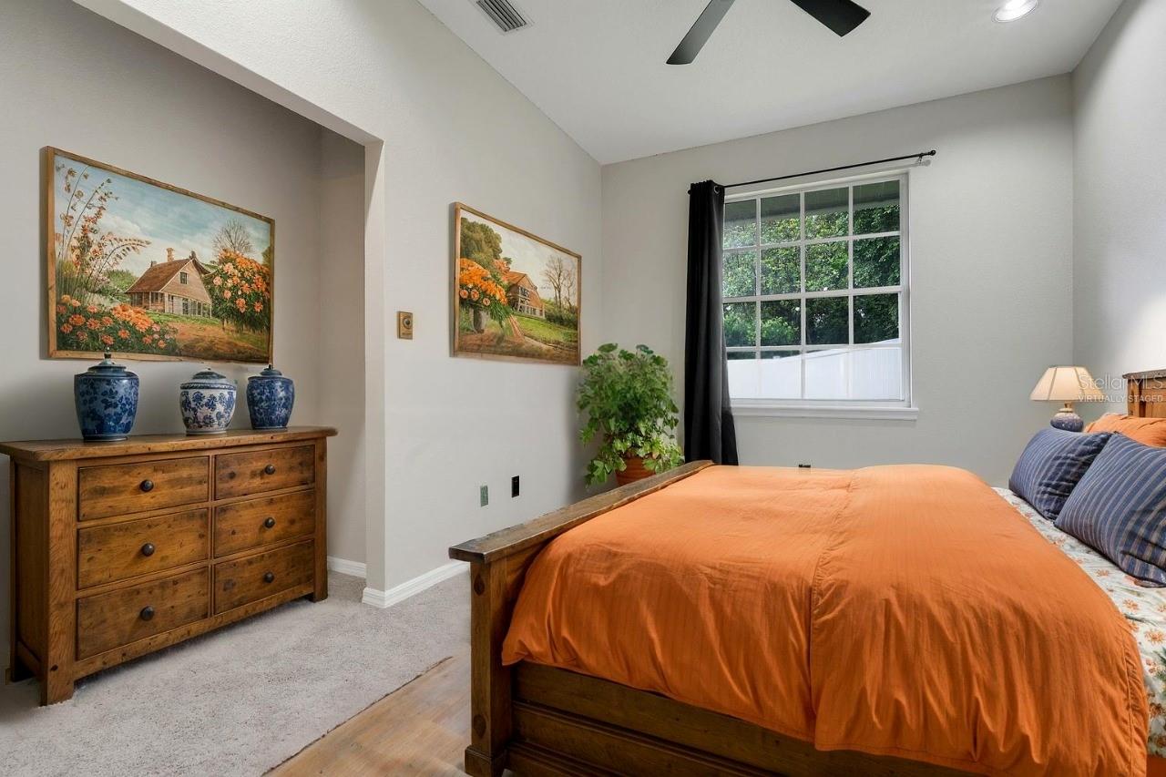 Image 33 of 47 For 6609 Crenshaw Drive