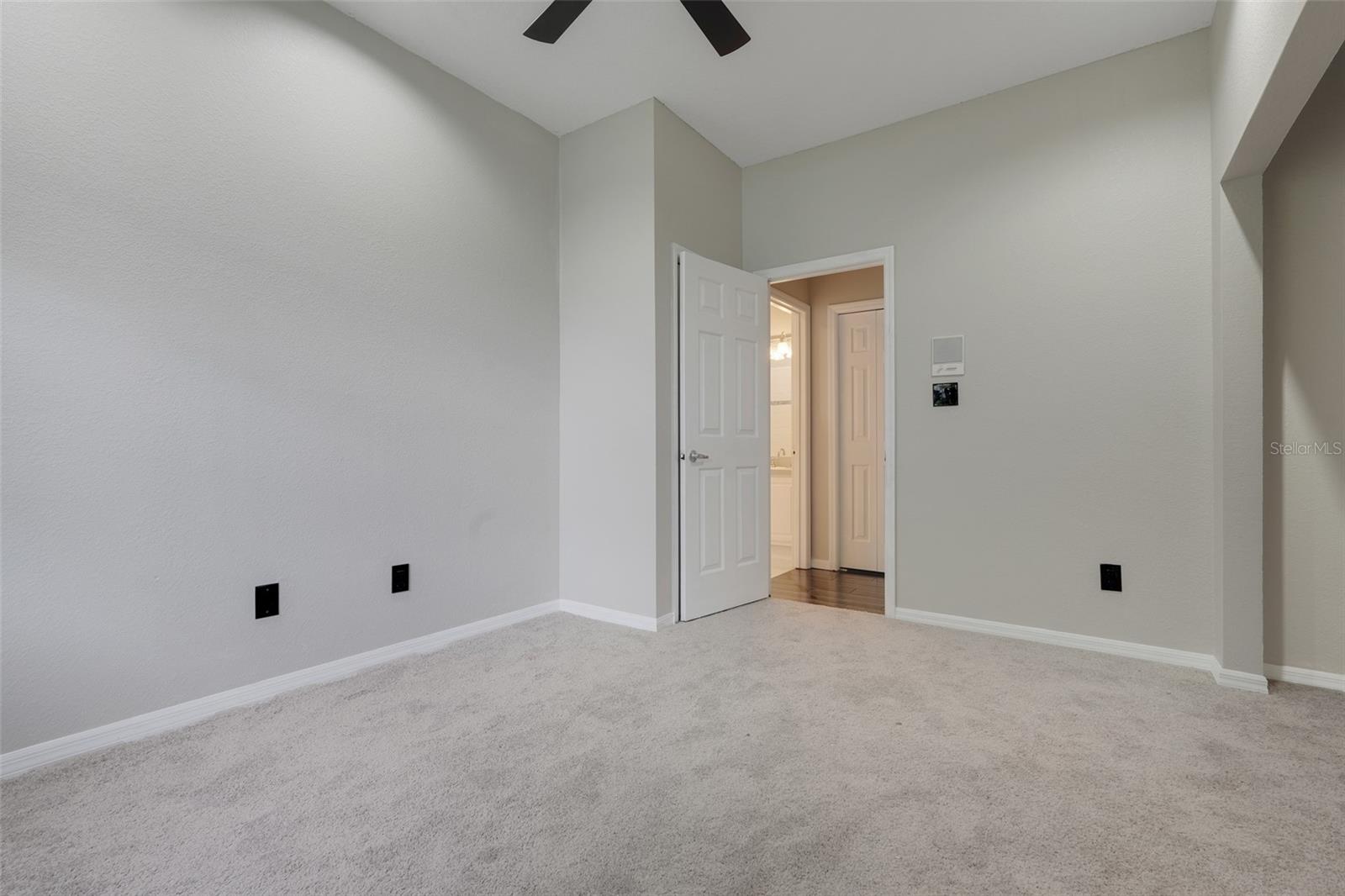 Image 34 of 47 For 6609 Crenshaw Drive