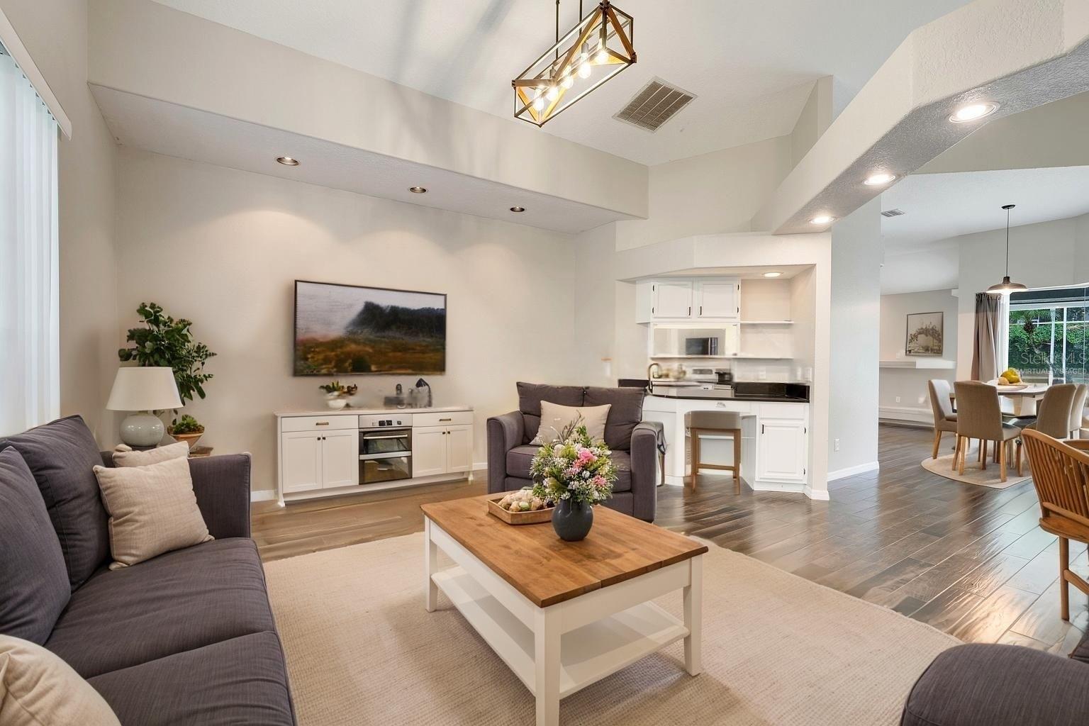 Image 8 of 47 For 6609 Crenshaw Drive