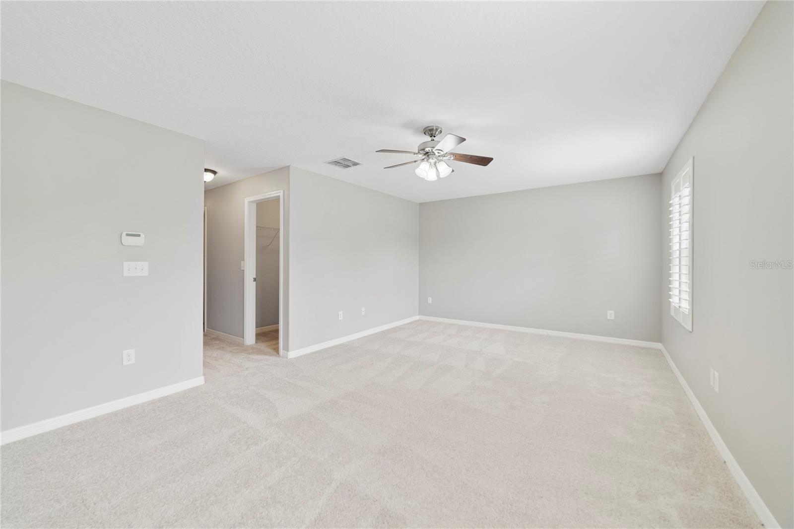 Image 17 of 25 For 20214 Water Hickory Place