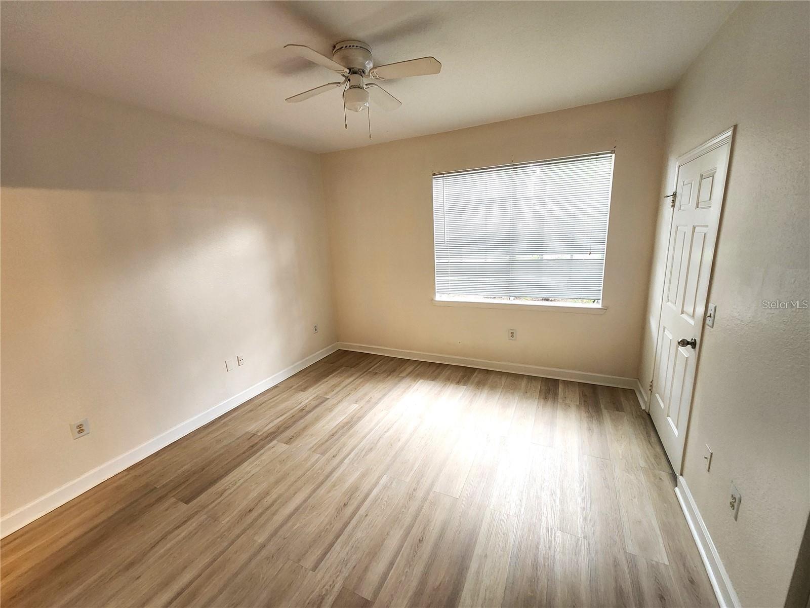 Image 13 of 30 For 2528 Robert Trent Jones Drive 1617