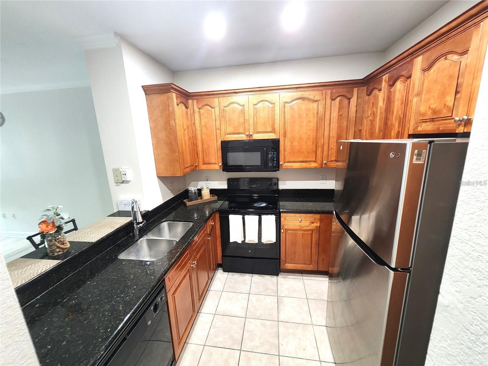 Image 5 of 30 For 2528 Robert Trent Jones Drive 1617