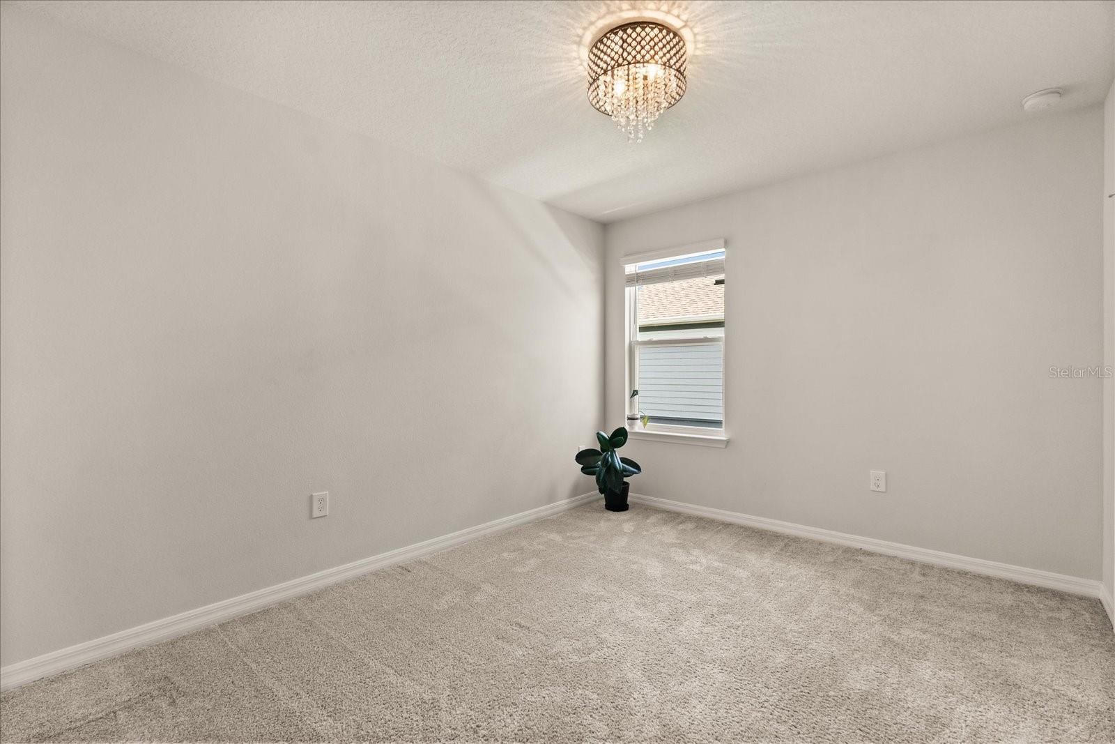 Image 22 of 39 For 3600 Plainview Drive