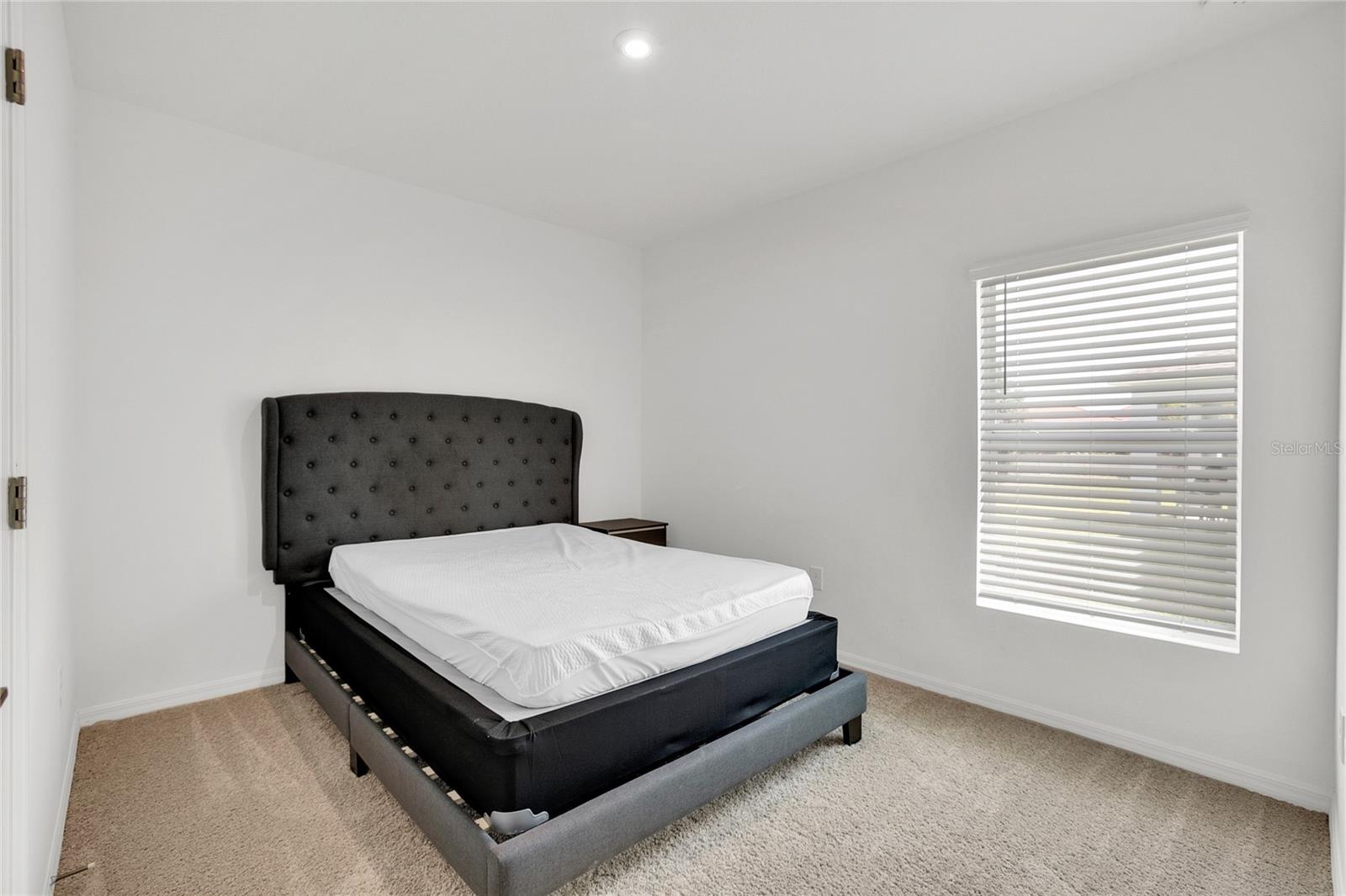 Image 16 of 29 For 4731 Vellacito Way