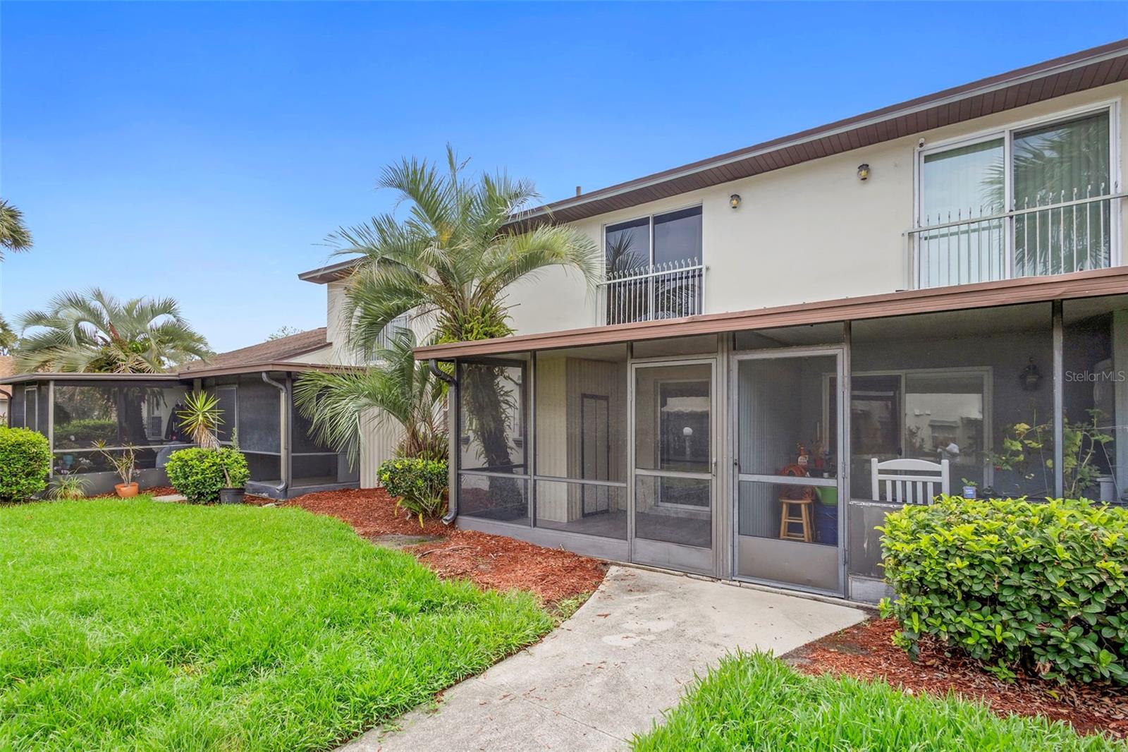 Image 33 of 39 For 5126 Saint Charles Lane 43