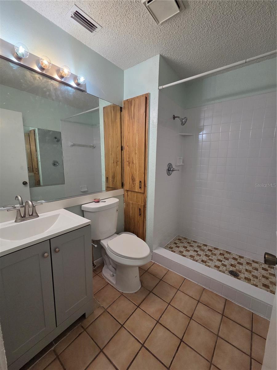 Image 12 of 17 For 1755 108th Lane 4