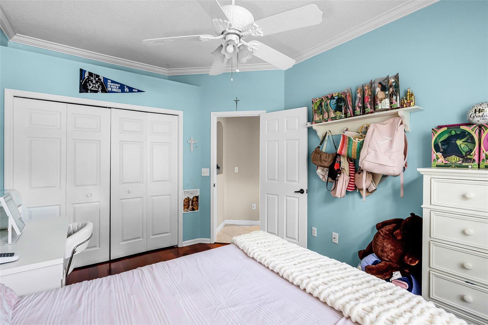 Image 30 of 61 For 831 Royalwood Lane